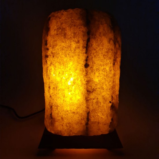 Tuz Lambası Doğal Model 3-4 kg 12v Led Tuz Lambası Doğal Model 3-4 kg 12v Led